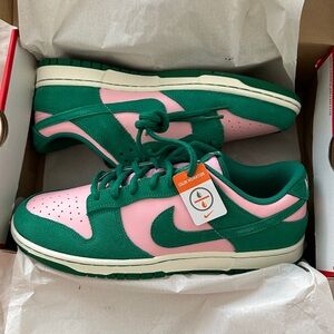 NIKE DUNK LOW RETRO SNEAKERS 🌿